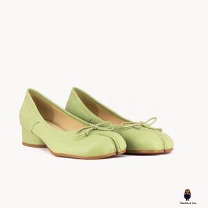 Woodchuck Sato Green Sheep Leather Tabi 3cm Heel Pumps with Bow
